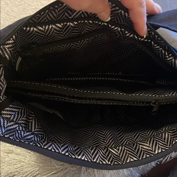 Ogio Navy Brooklyn Tablet crossbody bag - Picture 7 of 9